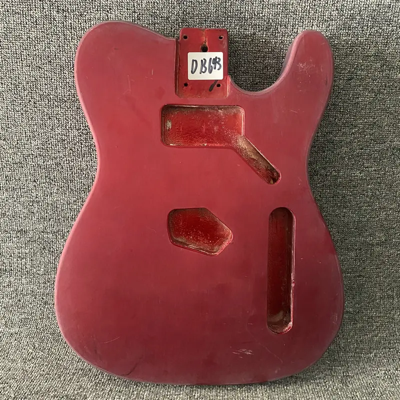 Корпус электрогитары DB643 Tele Окрашен в красный цвет, окрашены повреждения и загрязнены Стандартные гитарные детали TL для 6 струн заменены