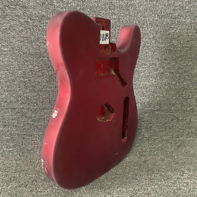 Корпус электрогитары DB643 Tele Окрашен в красный цвет, окрашены повреждения и загрязнены Стандартные гитарные детали TL для 6 струн заменены Изображение 2 