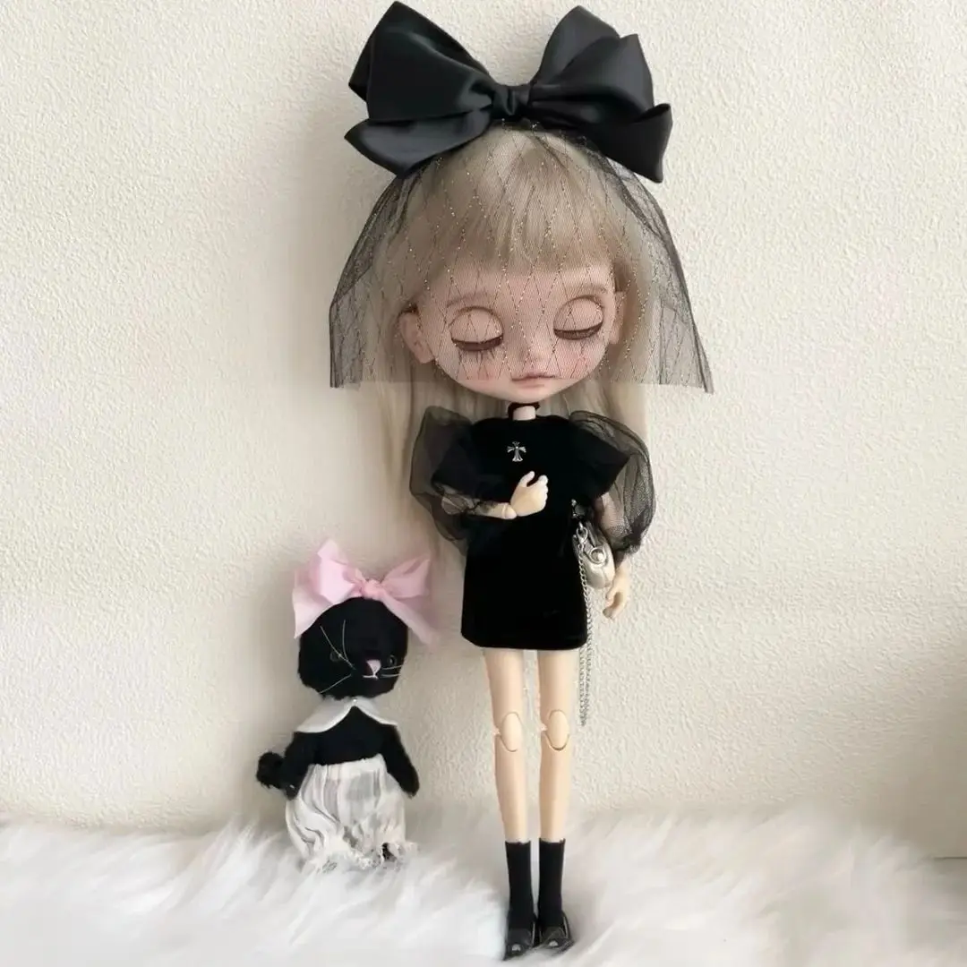 Одежда куклы Blythe подходит для куклы 1/6 размера OB24, новый черный головной убор с бантом + черная газовая юбка с рукавами, новый комплект из двух предметов для женщин Изображение 2 