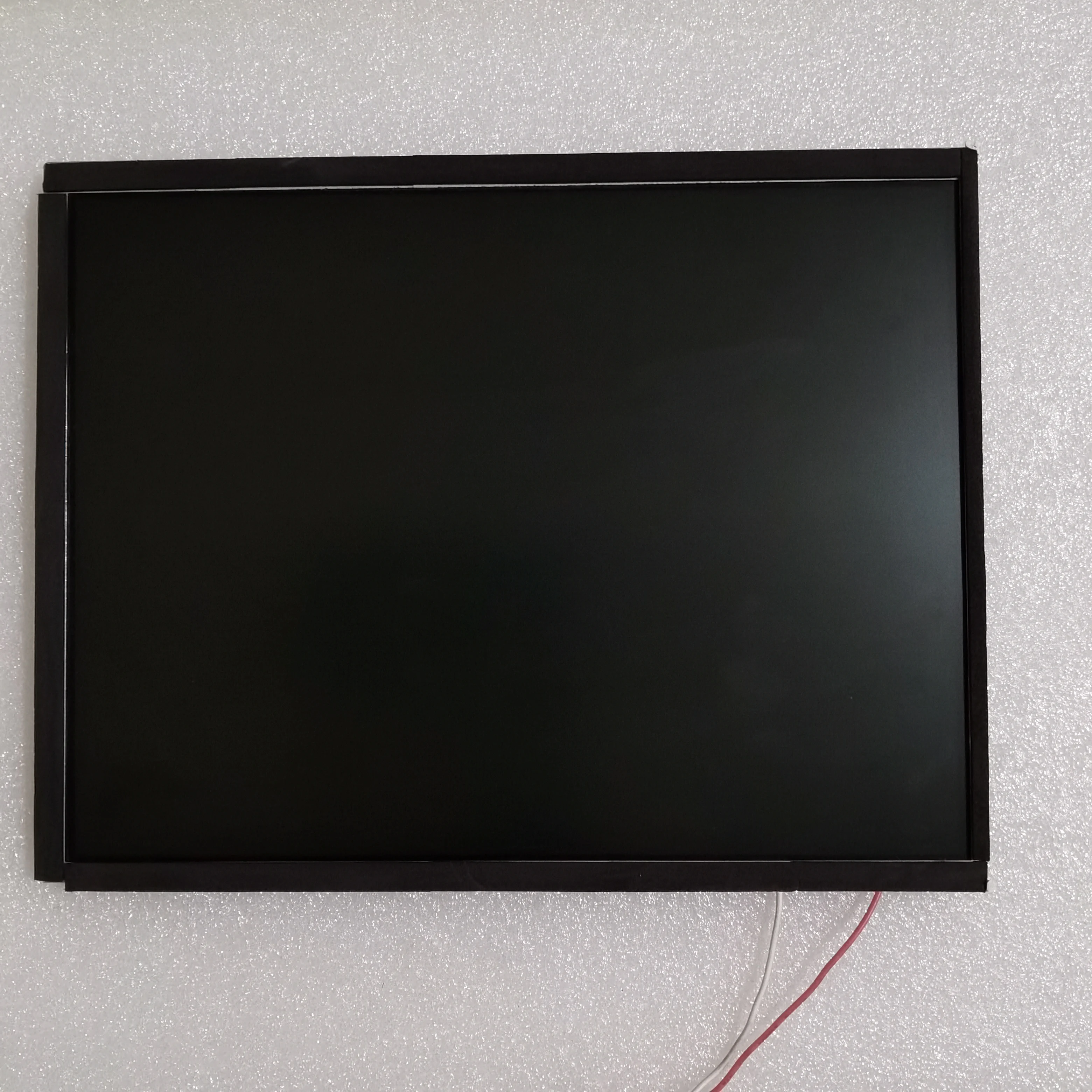 Оригинальный Совершенно новый светодиодный 12,1-дюймовый ЖК-экран LTN121XF