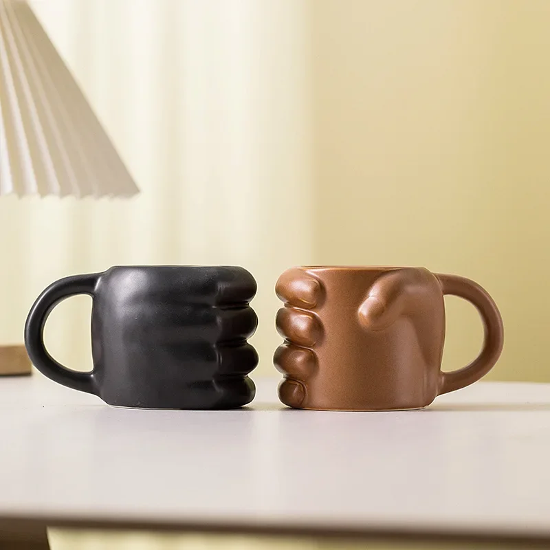 Персонализированная чашка с кулаком на груди, креативная Кофейная кружка, Кавайные чашки, Кружка для чая, оригинальные чашки для завтрака, Керамика и гончарные изделия, Милые кружки-бар