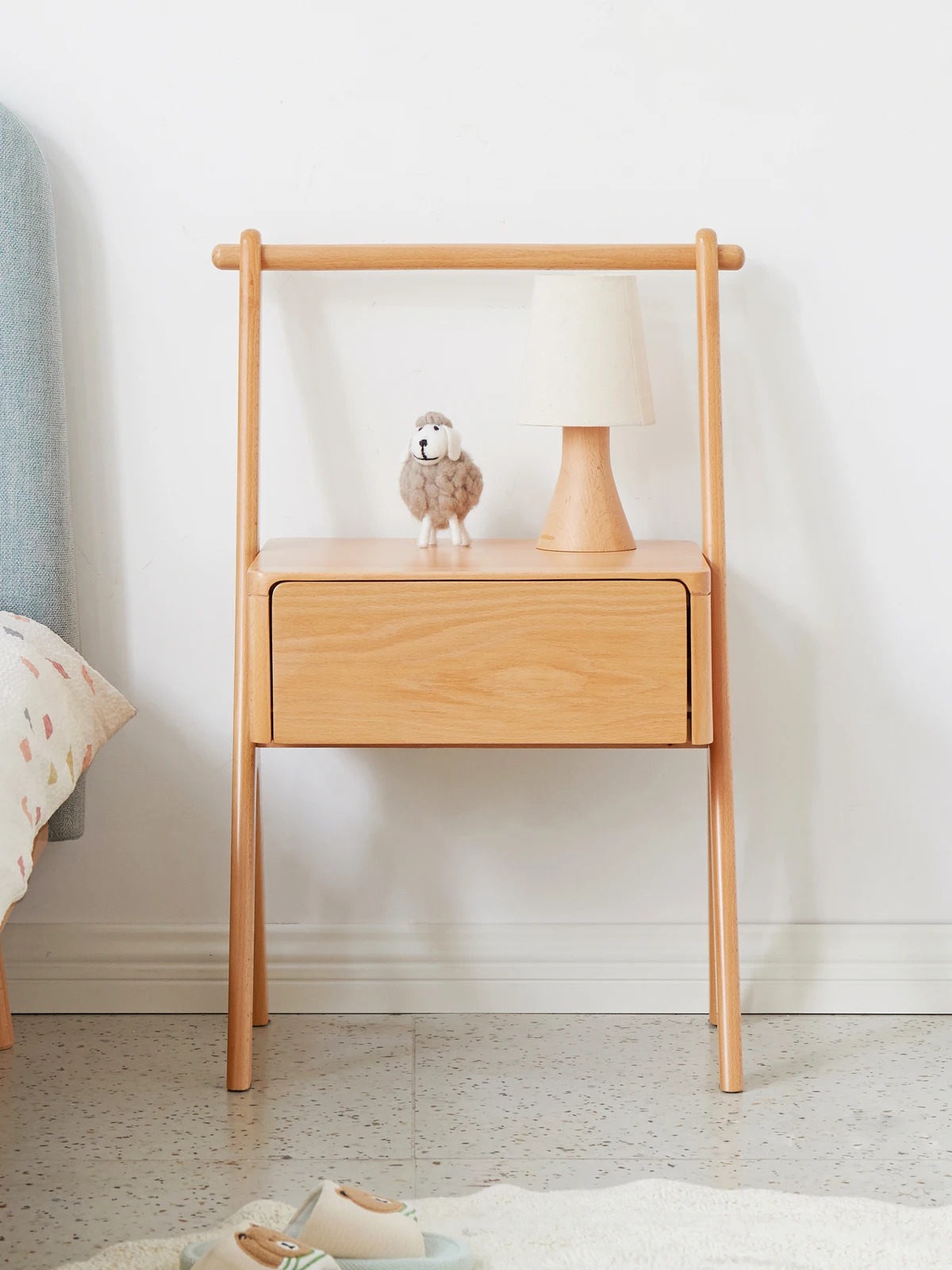 Прикроватный столик из массива дерева, прикроватная тумбочка в скандинавском стиле, Небольшой шкаф для хранения в спальне, шкаф для хранения в спальне