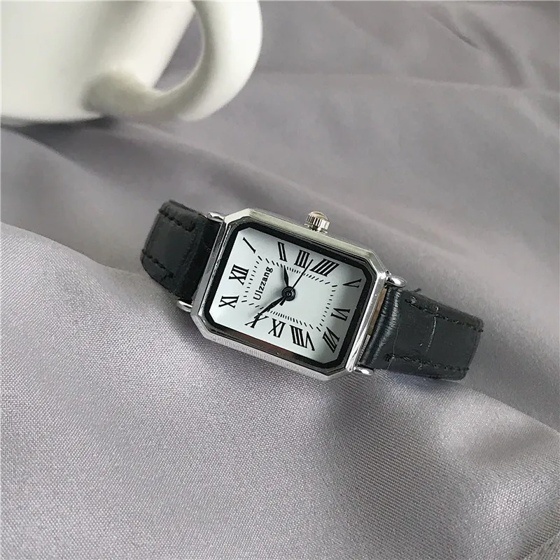 Ретро-часы Классический повседневный кварцевый циферблат Кожаный ремешок Прямоугольные часы Модные наручные часы для женщин Изображение 5 